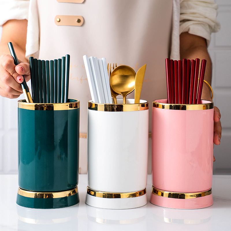 Ống đũa đơn viền vàng