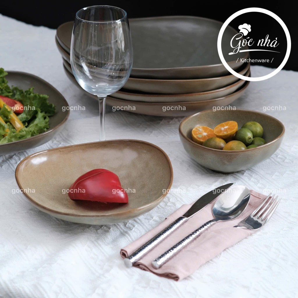 Dĩa Salad tam giác Sedy đất nặn
