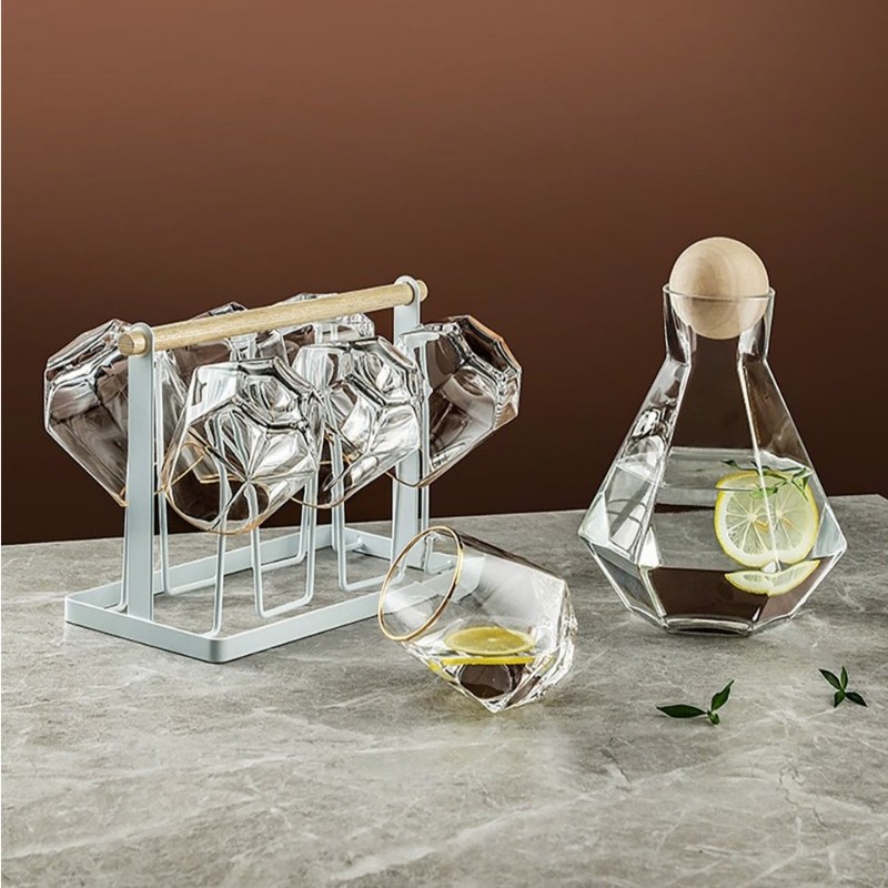 Ly thủy tinh kim cương không quai