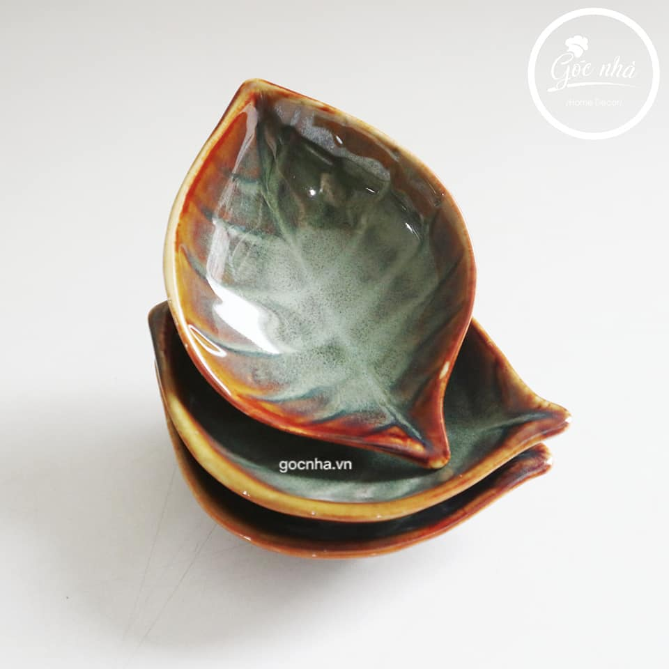 Chén Chấm Hình Lá Herba