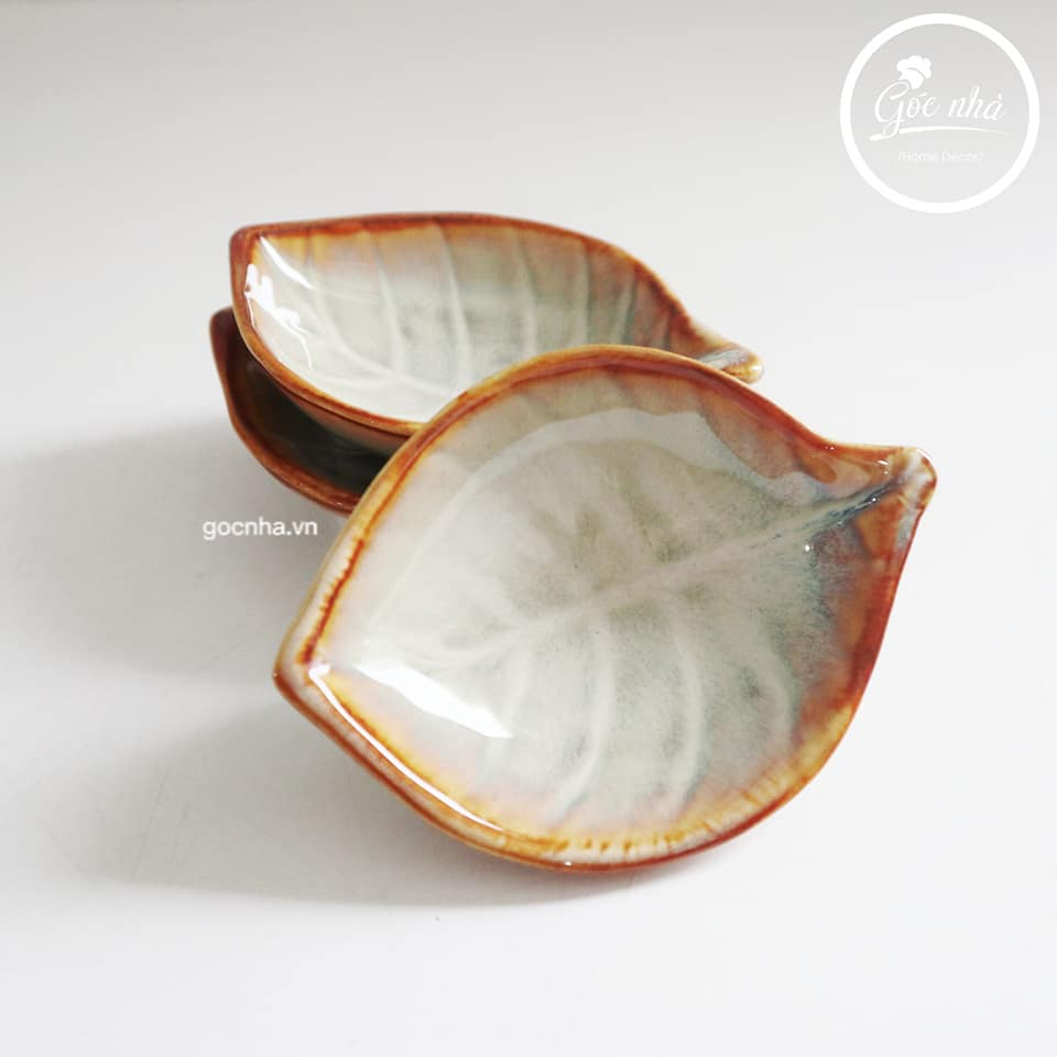 Chén Chấm Hình Lá Herba
