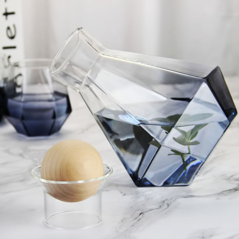 Bình thủy tinh  kim cương nắp gỗ tròn