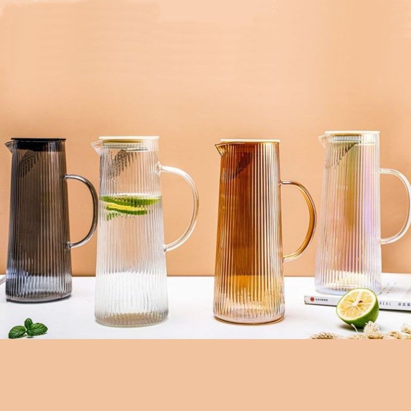 Bình thủy tinh kẻ tăm