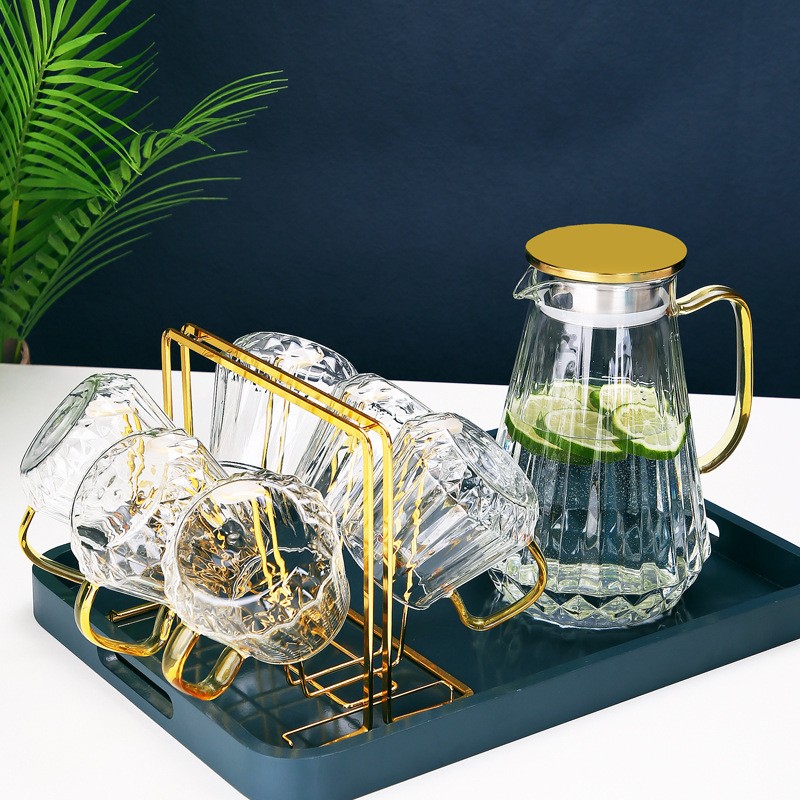 Bình Thủy Tinh Đáy Kim Cương