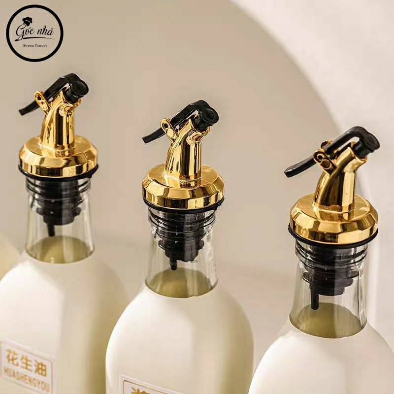 Set gia vị hũ trong khung mạ vàng