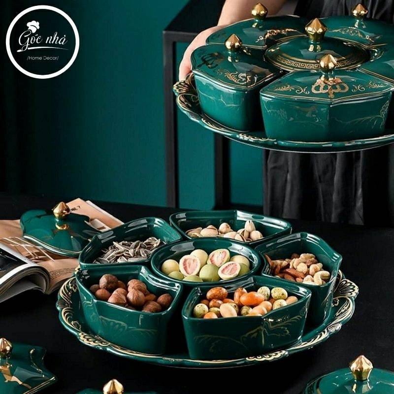 Khay mứt vương miện - The Crown