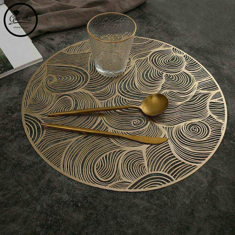 Tấm lót bàn ăn hoạ tiết vàng kim