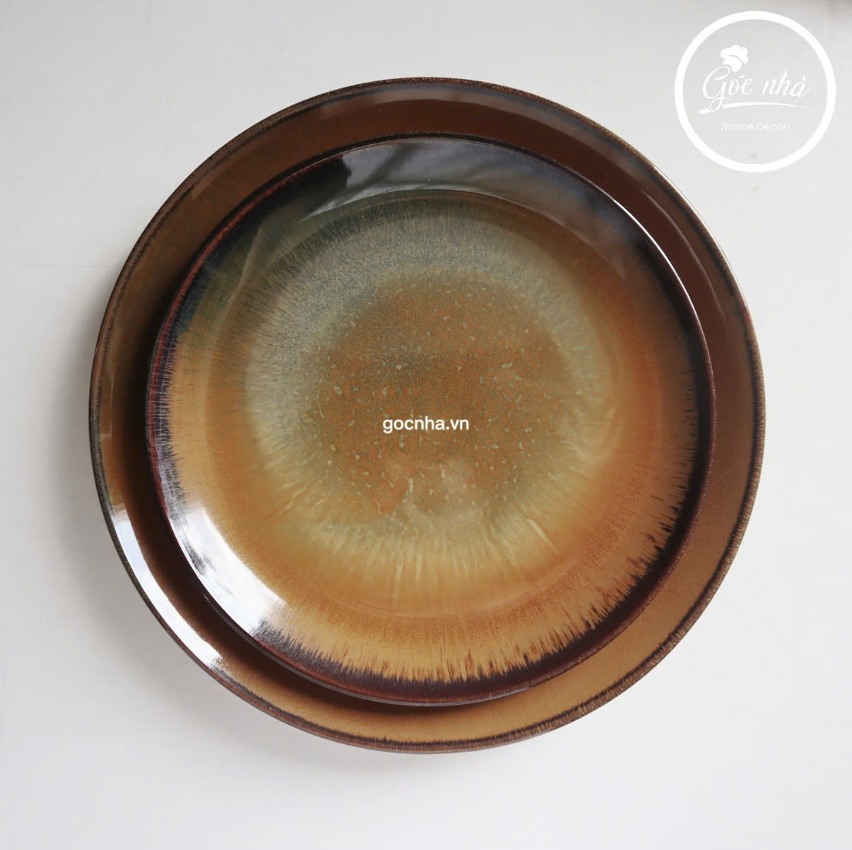 BST Amber Labra hoả biến