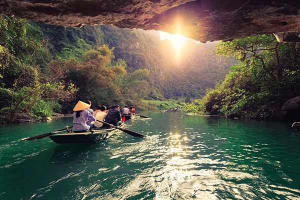 CHÙM TOUR DU LỊCH TRÀNG AN – NINH BÌNH ĐANG ĐƯỢC YÊU THÍCH NHẤT 2022