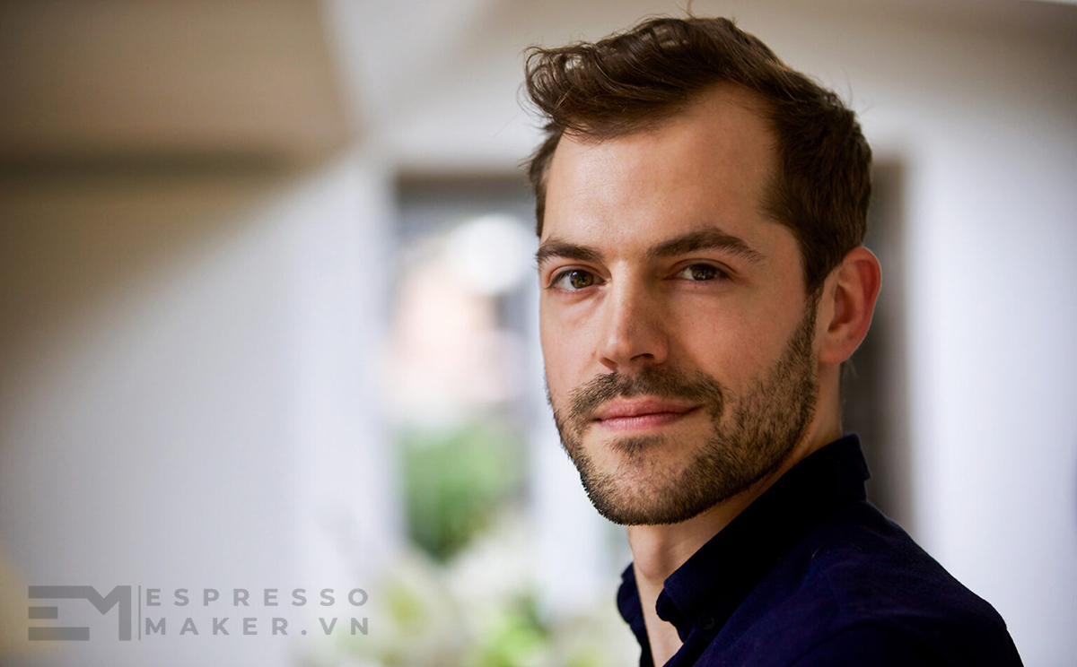 William Playford, kỹ sư sáng chế ra chiếc 9Barista