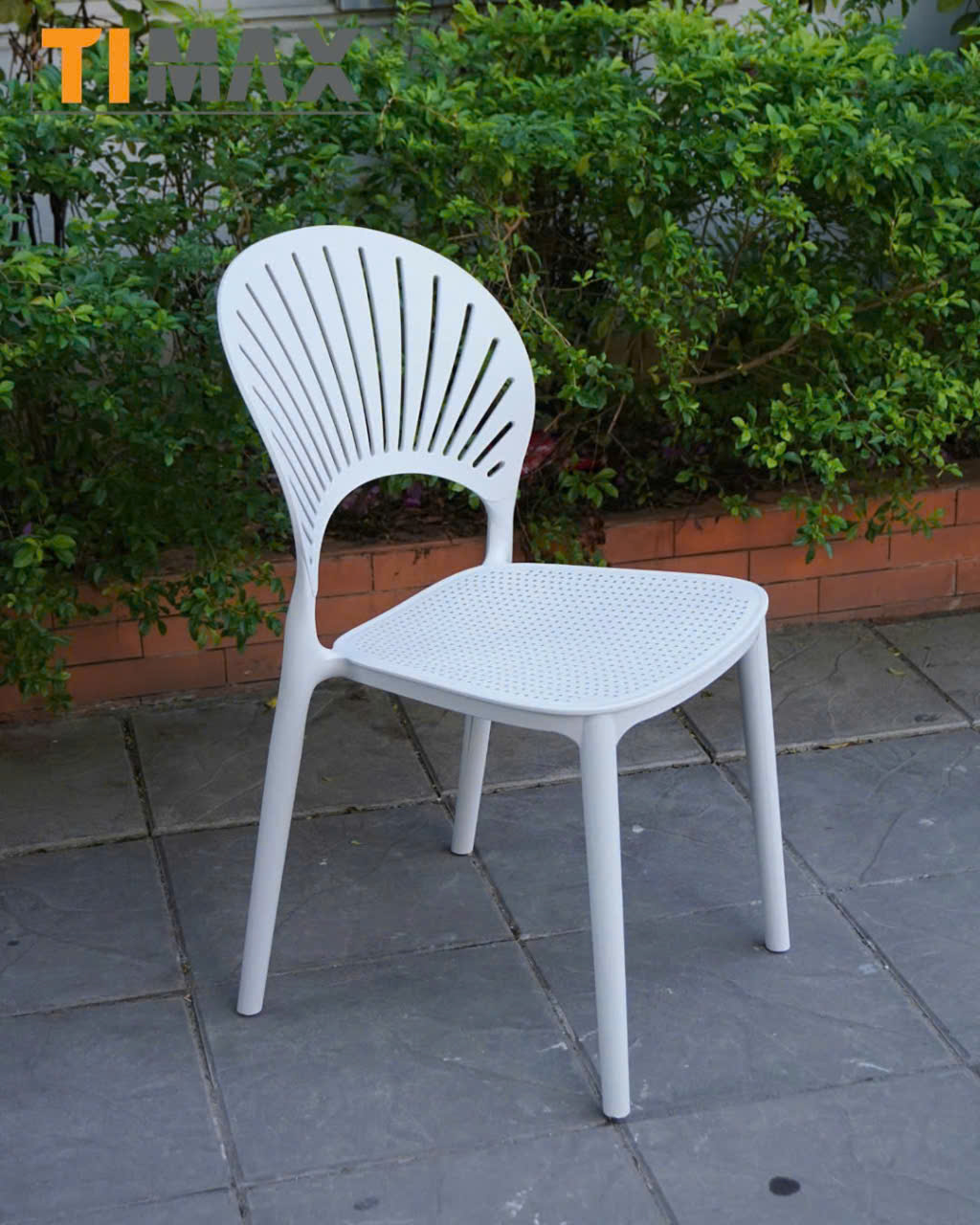 Ghế đúc nhựa lỗ lưng quạt