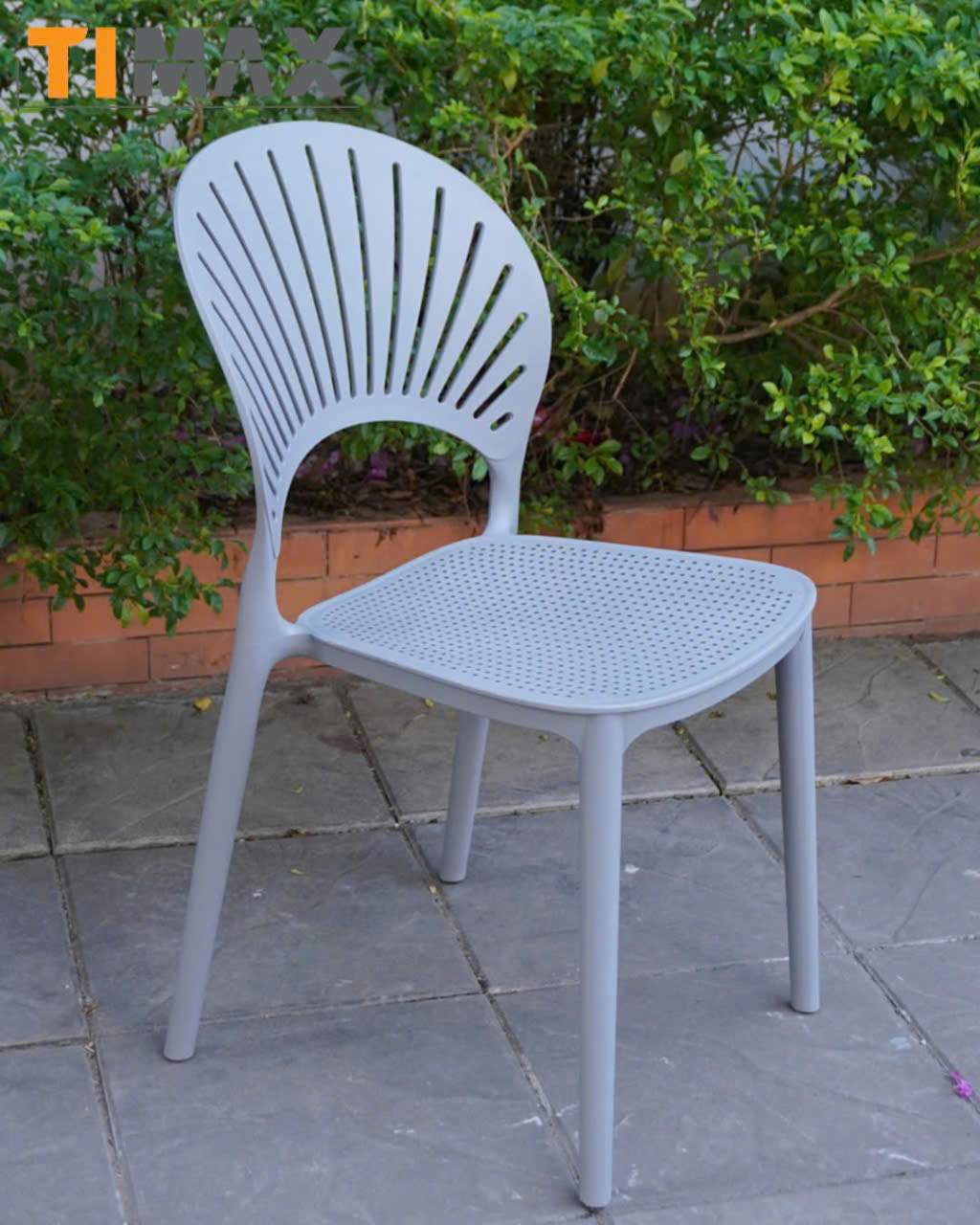 Ghế đúc nhựa lỗ lưng quạt