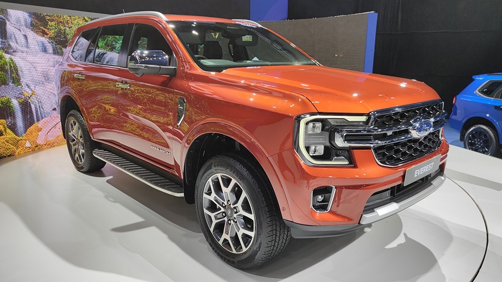 FORD EVEREST