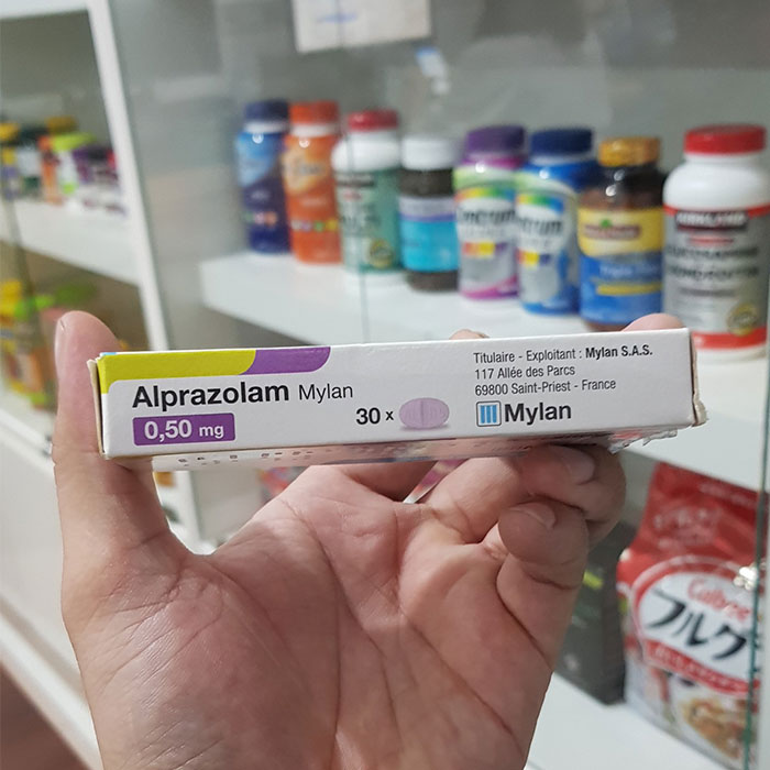 Thuốc ngủ Alprazolam 0.5mg Mylan Hộp 30 viên