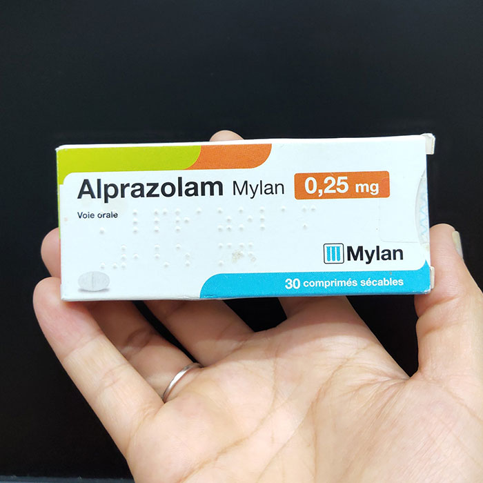 Thuốc an thần Alprazolam 0.25mg Mylan Hộp 30 viên