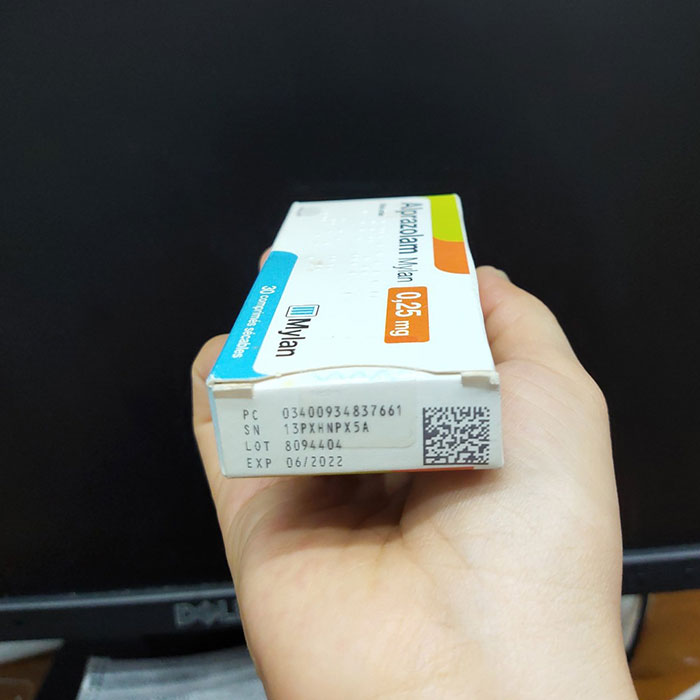 Thuốc an thần Alprazolam 0.25mg Mylan Hộp 30 viên