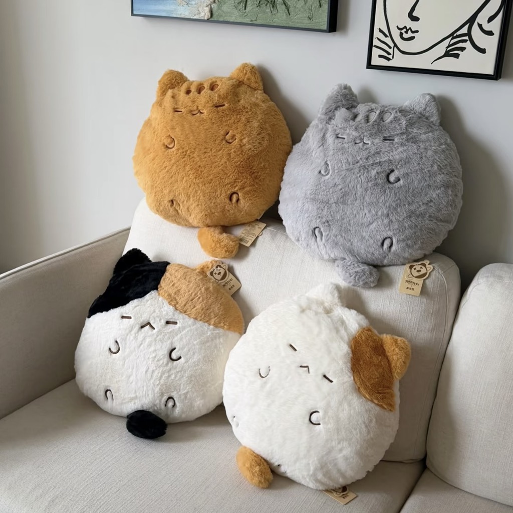 Mèo tựa lưng Sami Cat