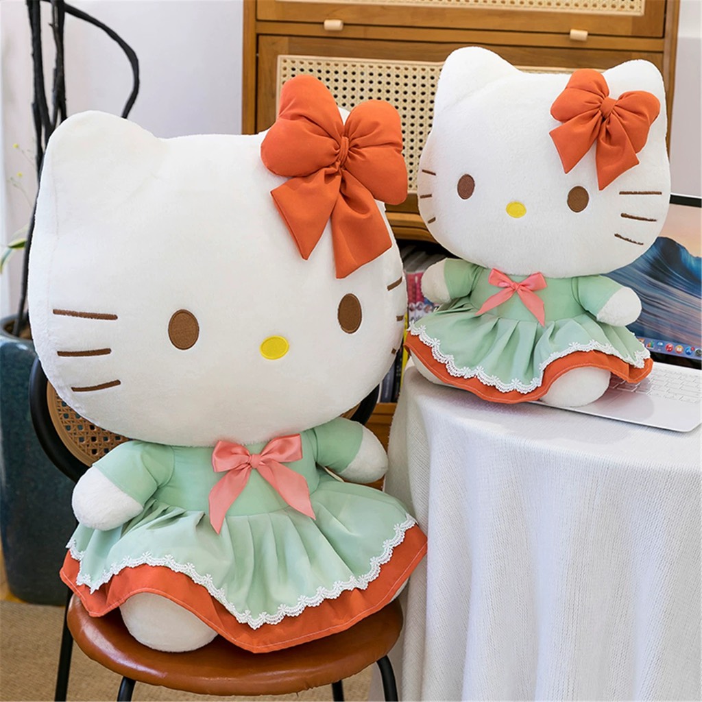 Gấu bông Hello Kitty váy xanh