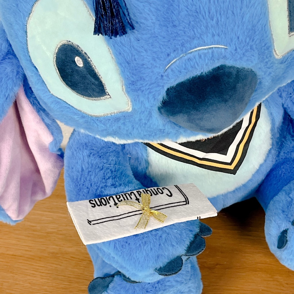 Gấu bông Stitch tốt nghiệp 45cm