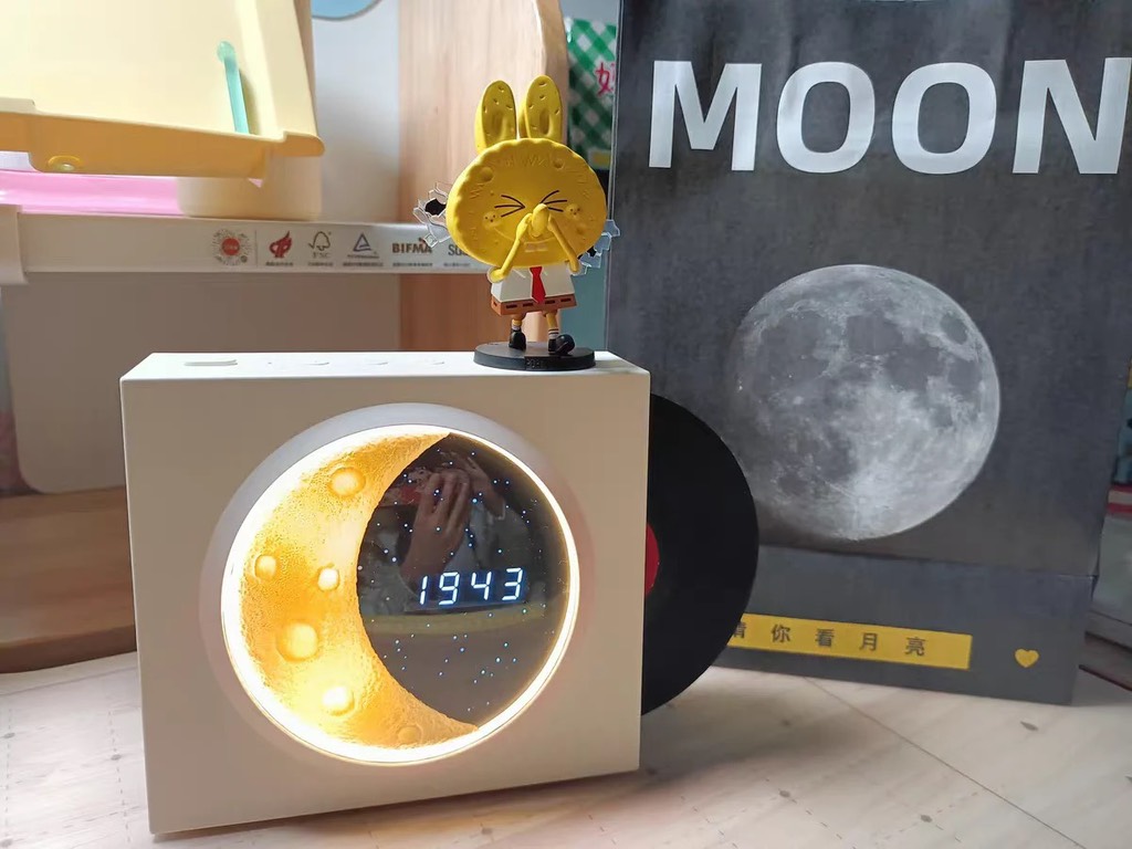 Loa bluetooth mặt trăng Moon Sound