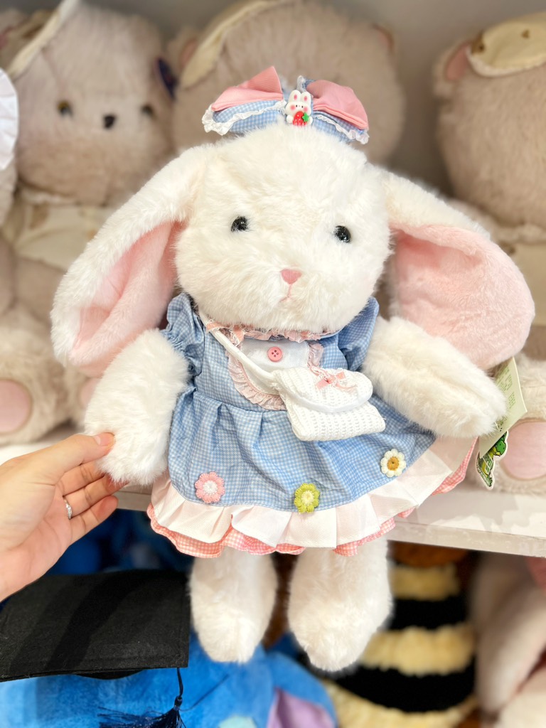 Gấu bông thỏ đeo túi váy xanh Mio Bunny