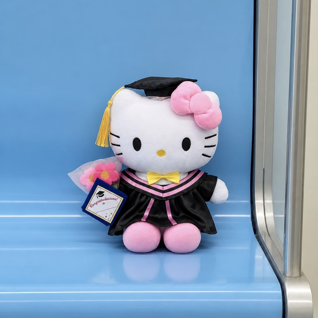 Hello Kitty tốt nghiệp 30cm