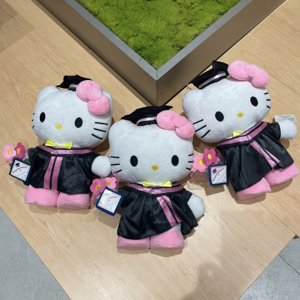 Hello Kitty tốt nghiệp 30cm