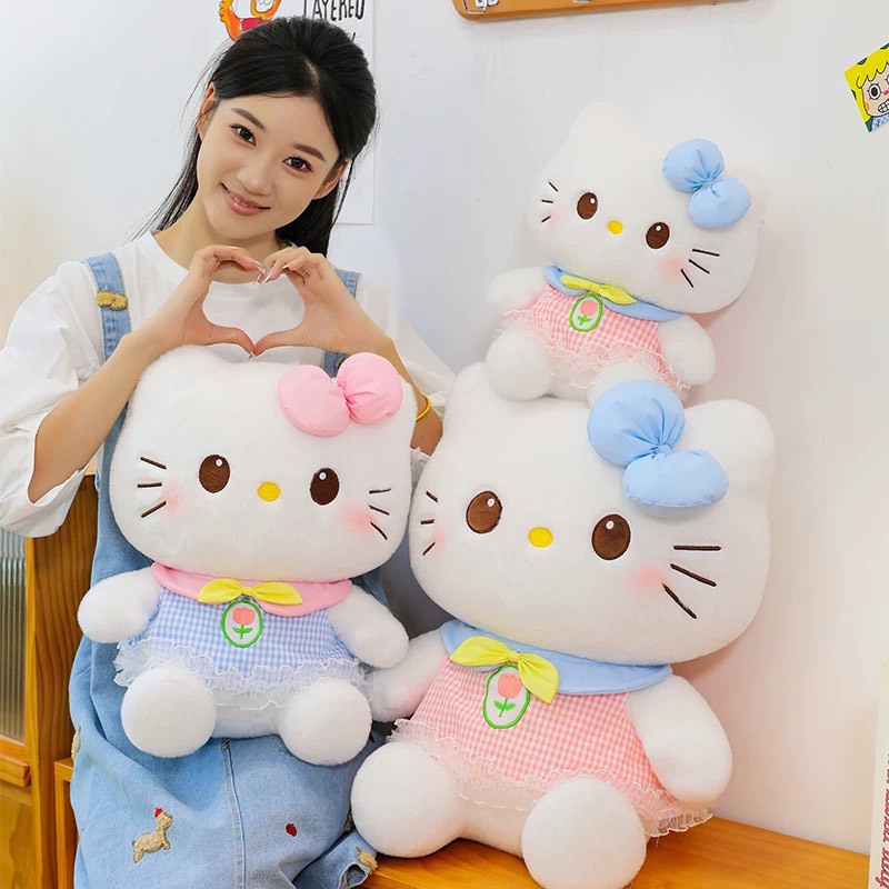 Hello kitty váy bông hoa