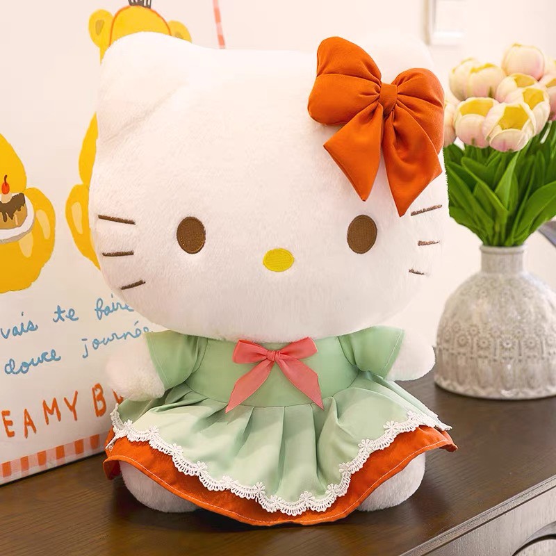 Gấu bông Hello Kitty váy xanh