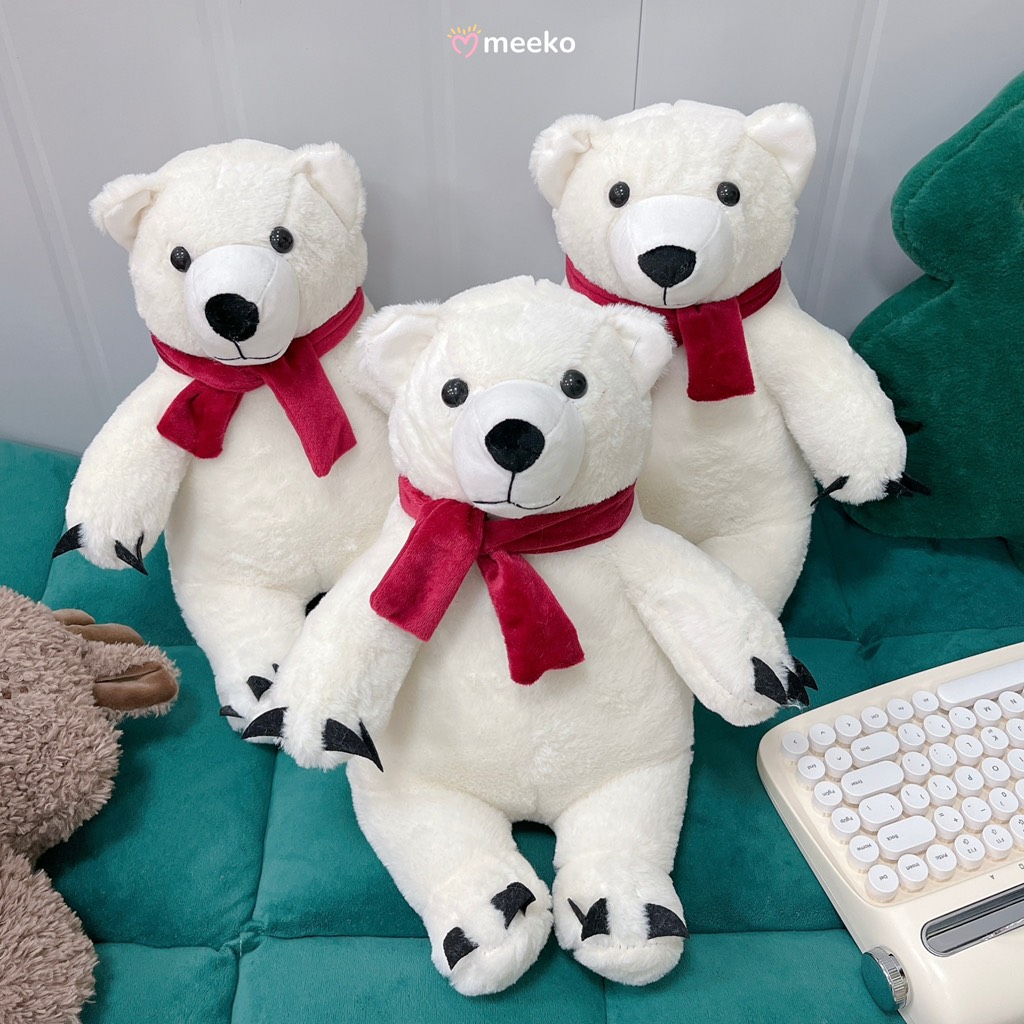 Gấu bắc cực quàng khăn đỏ