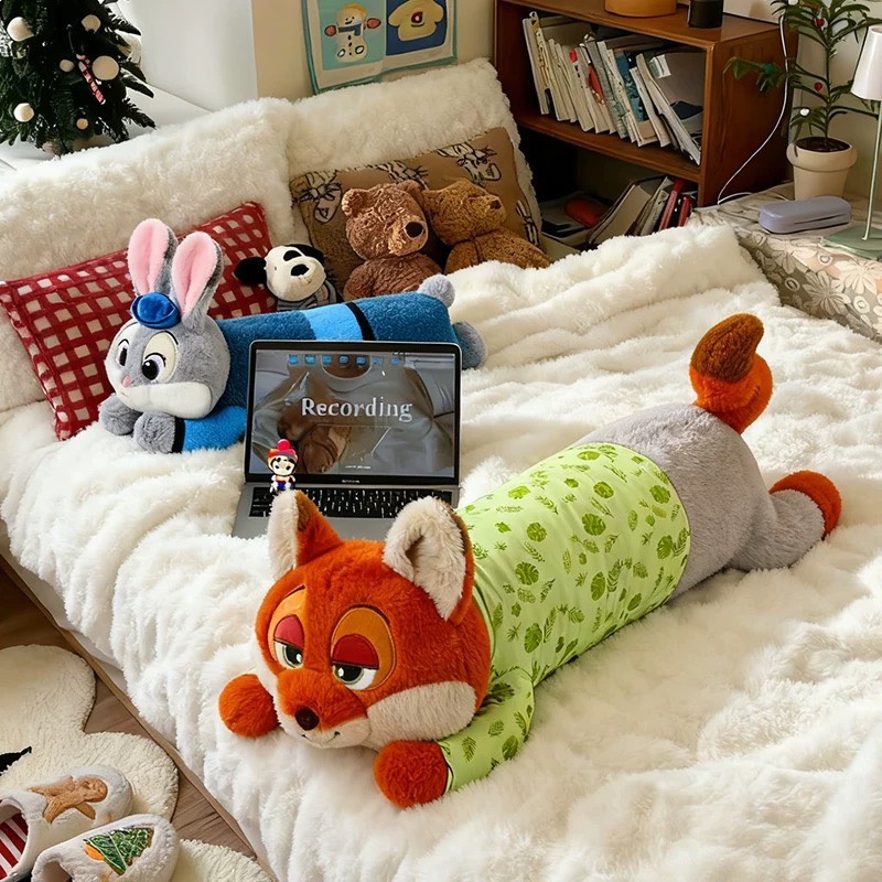 Gối ôm zootopia nằm êm ái 1m