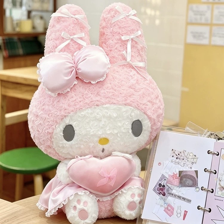 Gấu bông Melody ôm tim