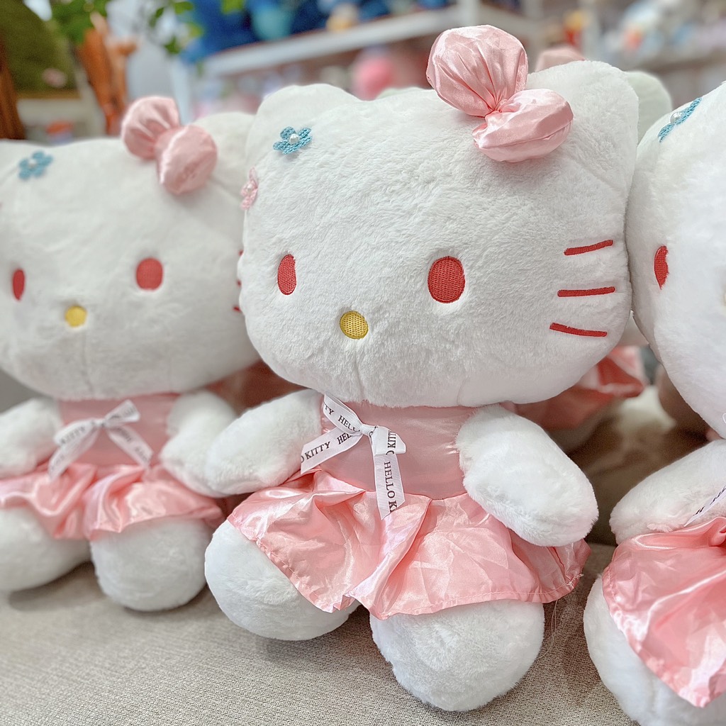 Gấu bông Hello Kitty hoa nhỏ