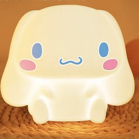 Đèn ngủ cảm ứng Thỏ cinnamoroll tai bự