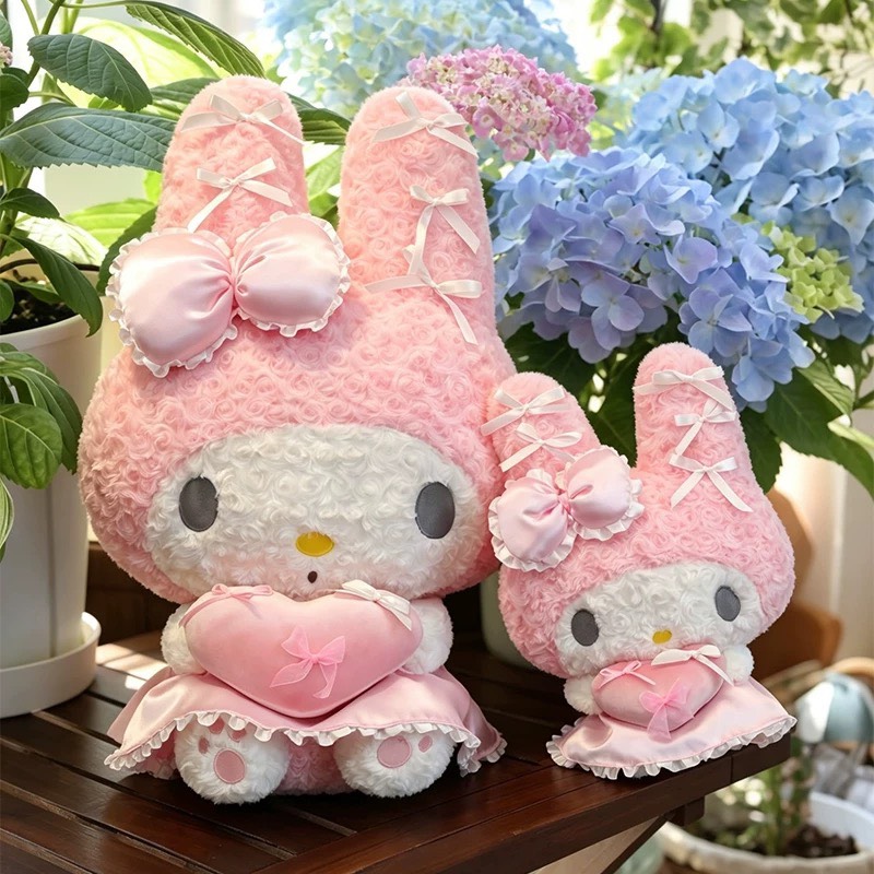 Gấu bông Melody ôm tim