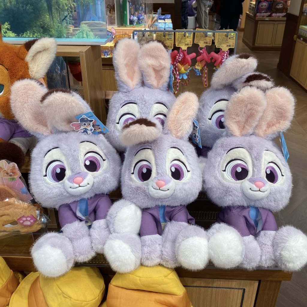 Gấu bông Nick & Judy trong Zootopia 2