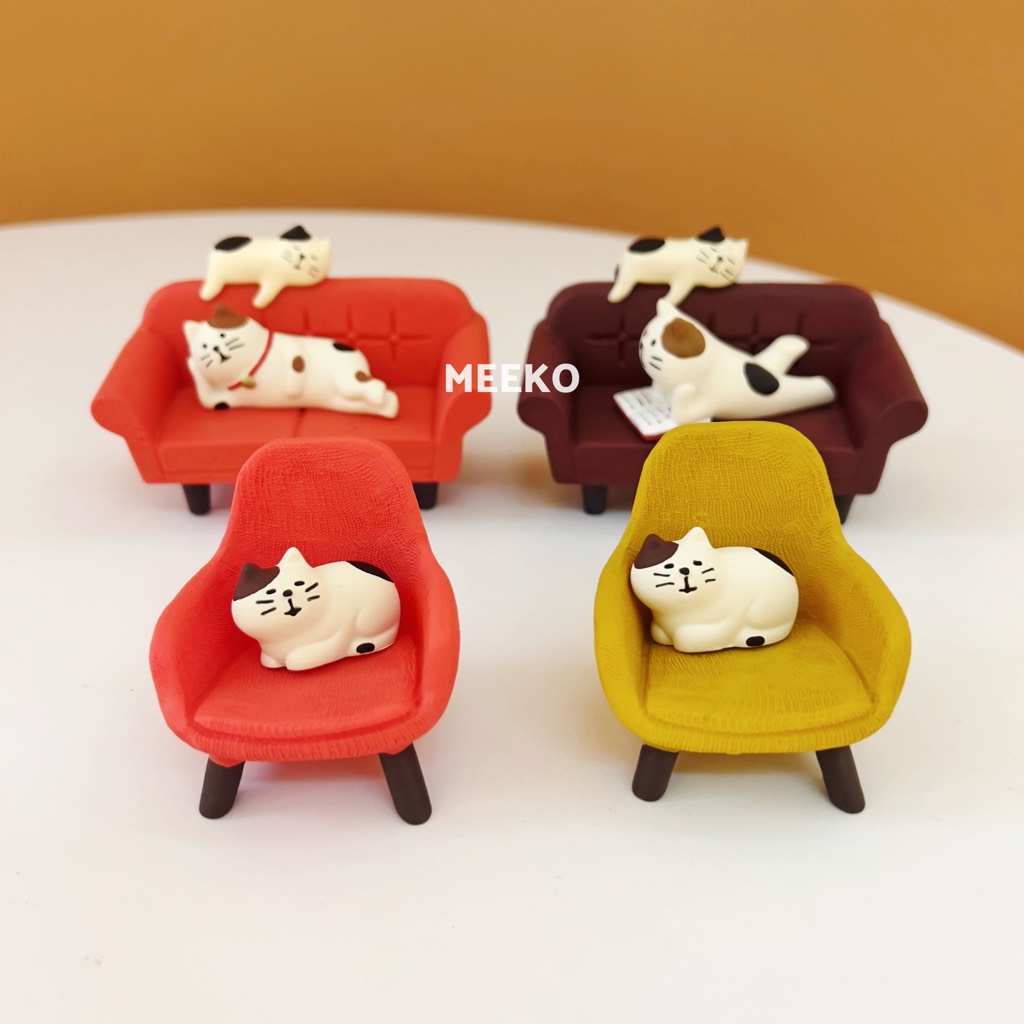 Decor Mèo ngồi ghế Boxy Cat