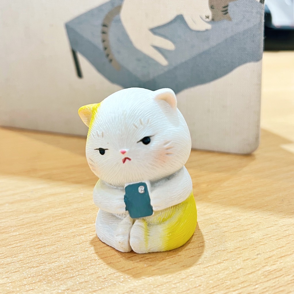 Decor Mèo Shiro Kitten Hạnh Phúc