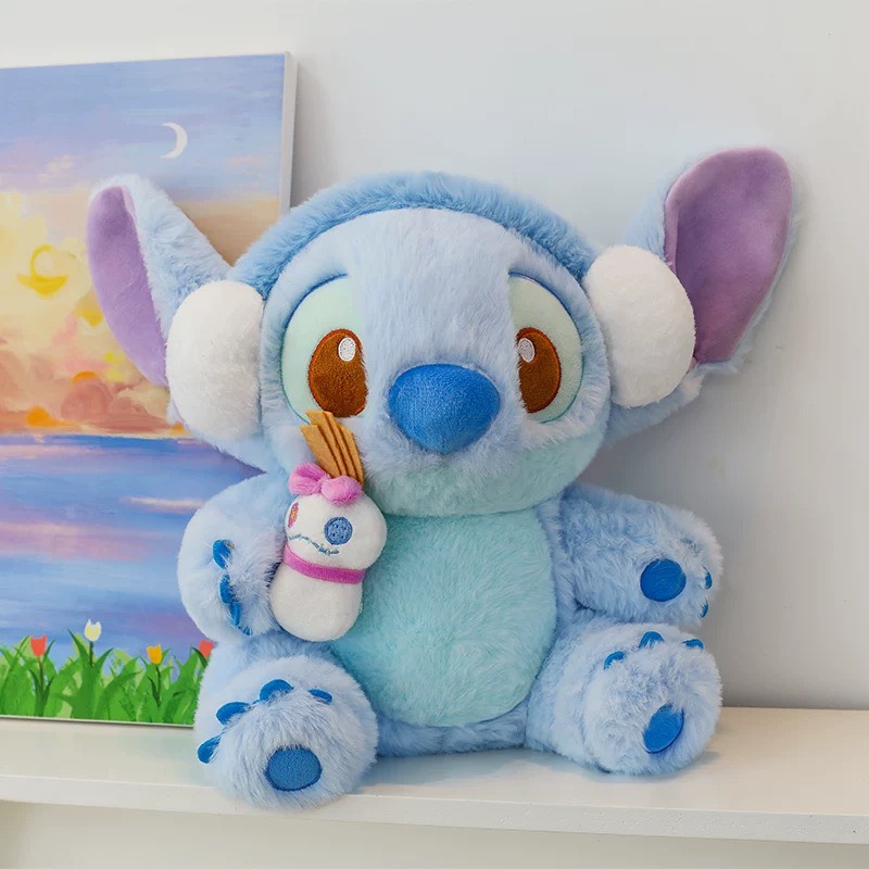 Gấu bông Stitch đeo tai nghe