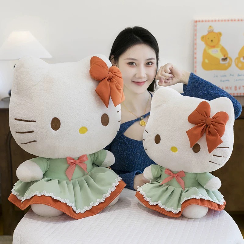 Gấu bông Hello Kitty váy xanh