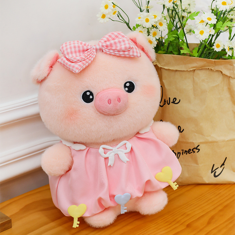 Gấu bông heo Piggy mặc váy