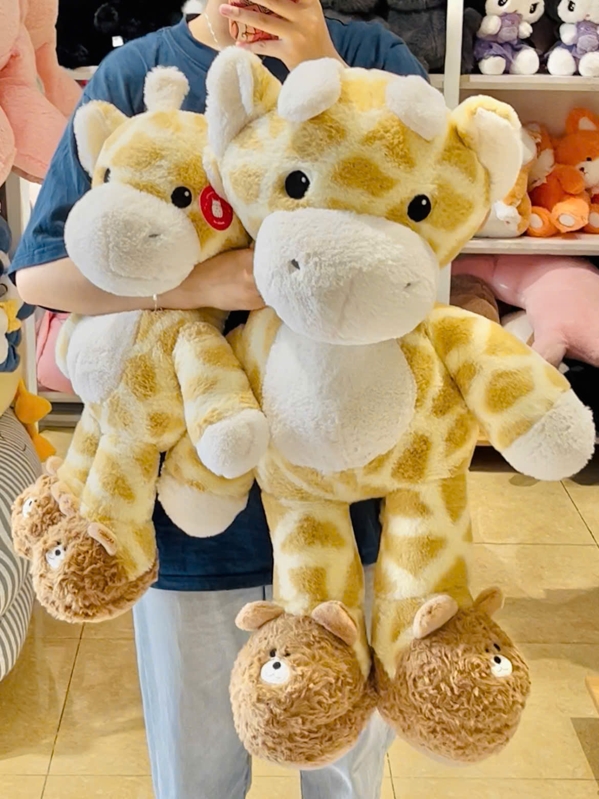 Hươu cao cổ Gigi Cute