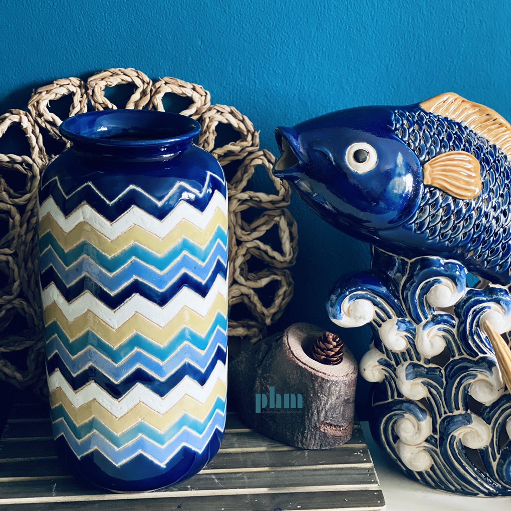 Bình điêu khắc hình kỷ hà - Độc bản