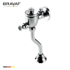 Van xả nhấn tiểu nam Bravat D953C-ENG