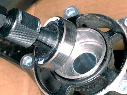 Ưu điểm nổi trội và cách khắc phục lỗi vòng bi FAG chuyên nghiệp