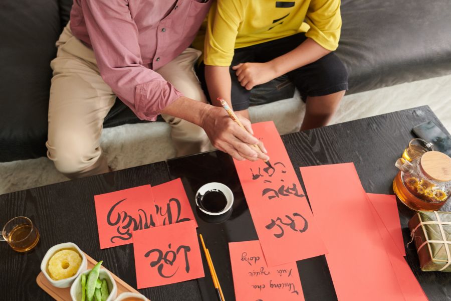 Các món quà thể hiện sự quan tâm và kính trọng người cao tuổi trong dịp Tết