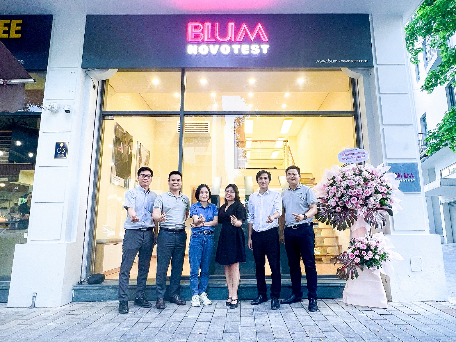 T&B Việt Nam chúc mừng khai trương văn phòng Blum Novotes