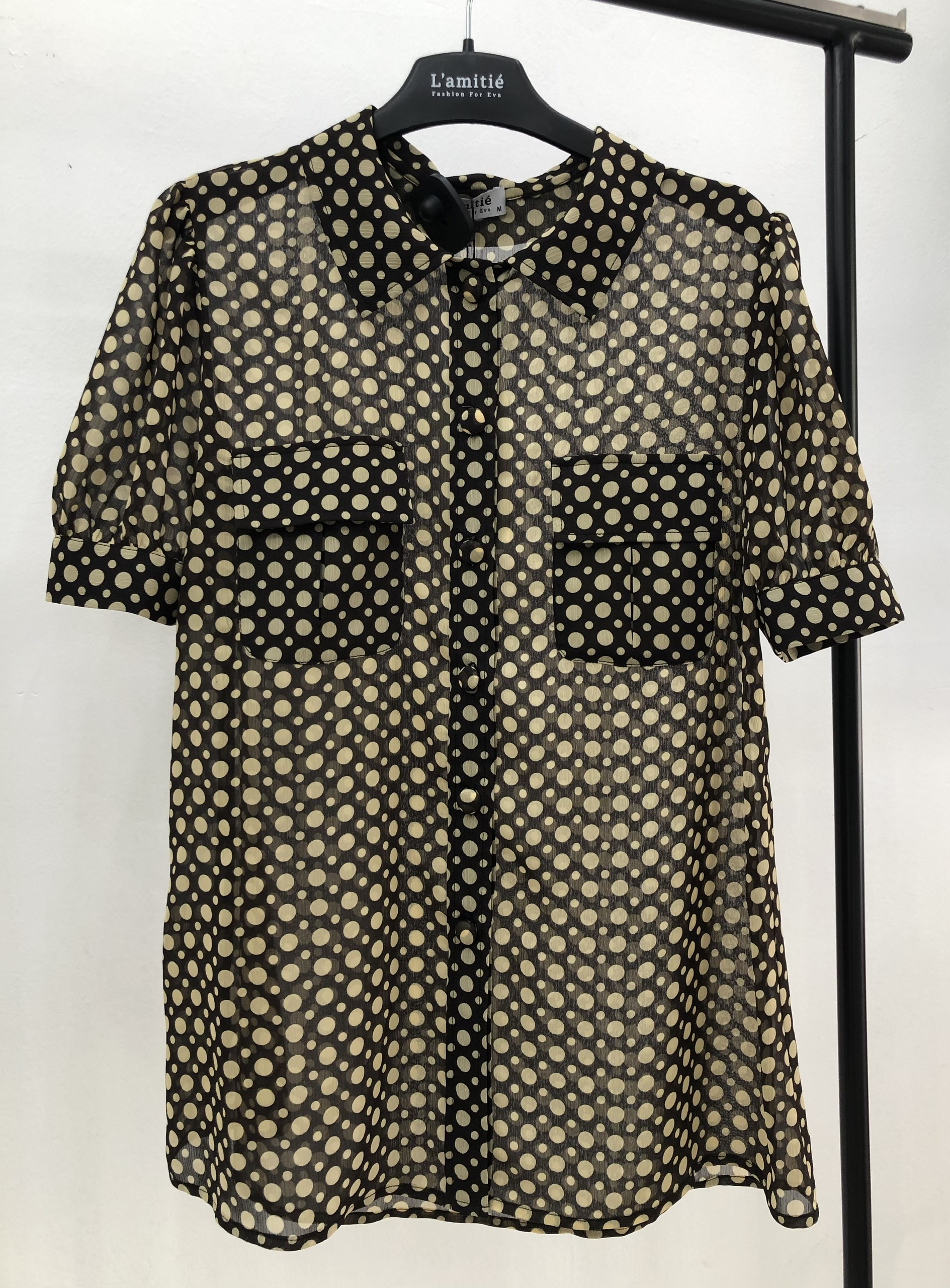 Áo chấm bi cộc tay -A31