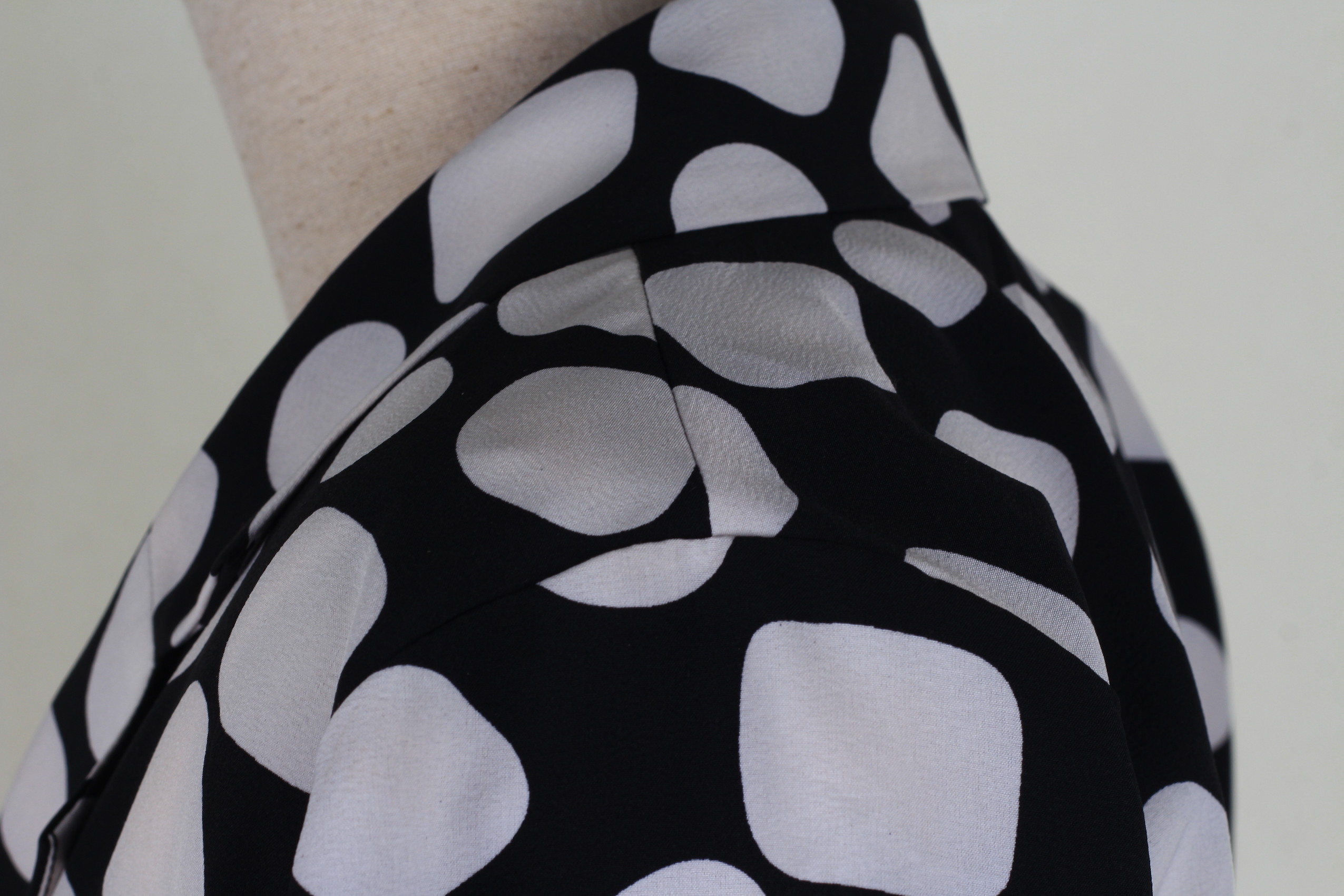 Áo nữ cộc tay cổ vest-A4