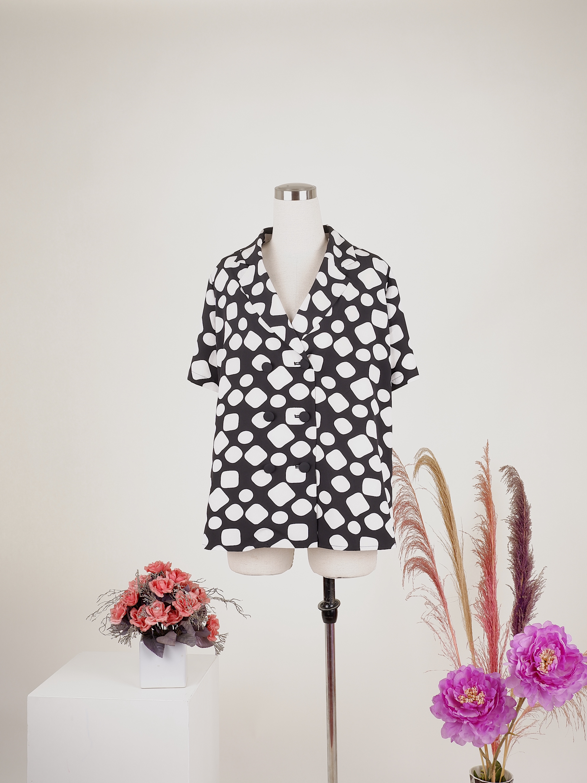 Áo nữ cộc tay cổ vest-A4